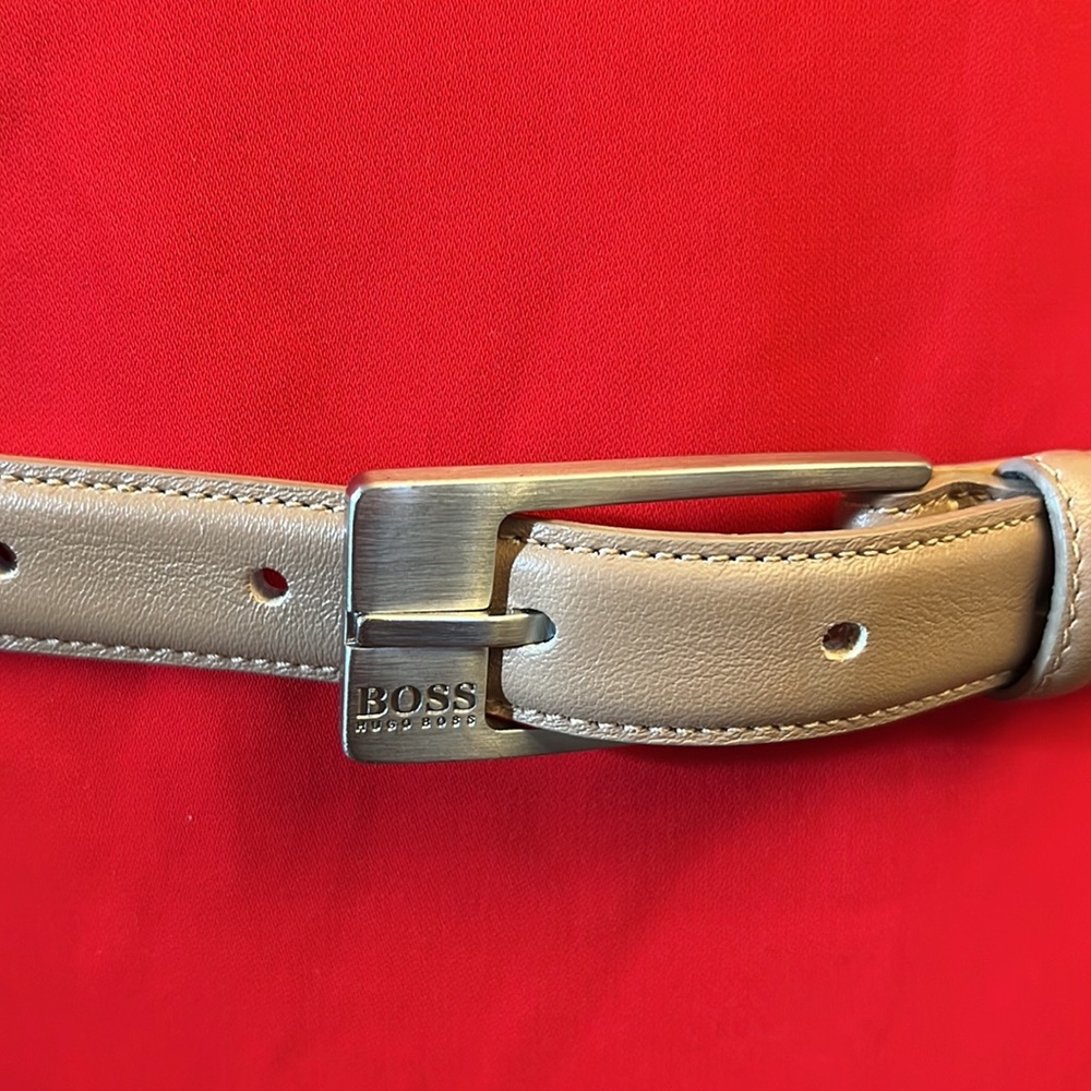 Hugo Boss Belt - Picture 2 of 4